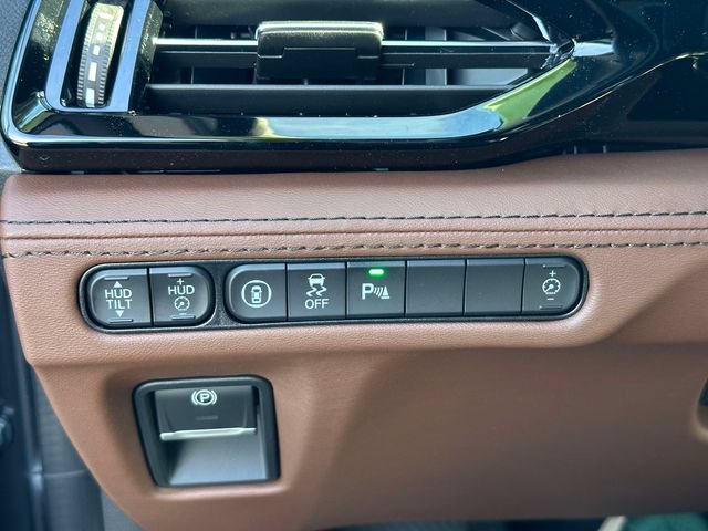 Used 2026 Acura MDX w/ Advance Package AWD/4WD image 15