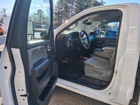 Used 2018 Chevrolet Silverado 2500 W/T w/ WT Fleet Convenience Package image 15