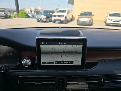 Used 2022 Lincoln Corsair Reserve w/ Equipment Group 201A image 17