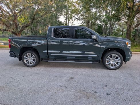 New 2026 Chevrolet Silverado 1500 High Country w/ High Country Premium Package AWD/4WD image 10