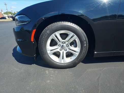 Used 2023 Dodge Charger SXT w/ Cold Weather Package RWD image 10