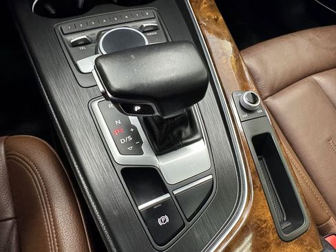 Used 2018 Audi A4 2.0T Premium Plus w/ Premium Plus Package image 35