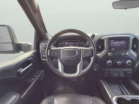 Used 2022 GMC Sierra 2500 Denali w/ Technology Package image 13