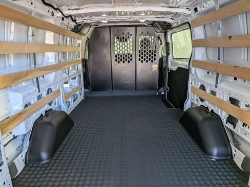 Used 2025 Ford Transit 250 Low Roof w/ Exterior Upgrade Package RWD image 11