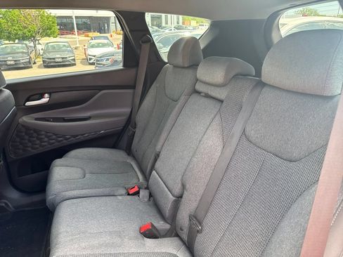 Used 2019 Hyundai Santa Fe SE FWD image 25