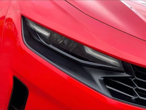 Used 2020 Chevrolet Camaro LT RWD image 26