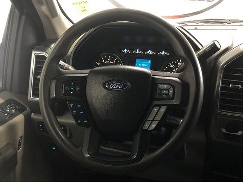 Used 2018 Ford F150 XLT image 15