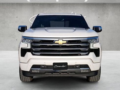 Used 2024 Chevrolet Silverado 1500 High Country w/ Technology Package image 18