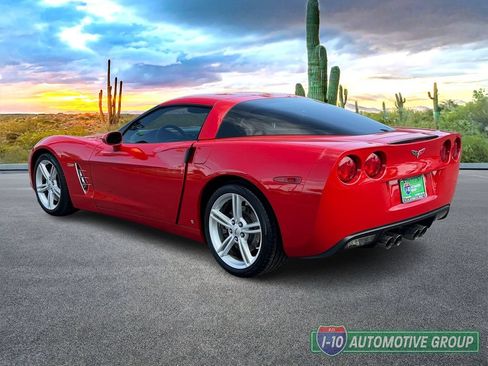 Used 2009 Chevrolet Corvette Coupe w/ Preferred Equipment Group RWD image 7