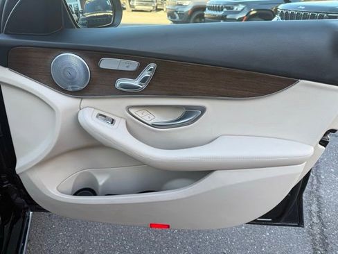 Used 2021 Mercedes-Benz C 300 C 300 image 29
