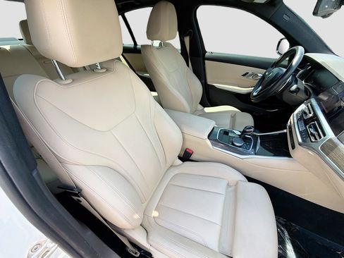Used 2019 BMW 330i Sedan w/ Convenience Package RWD image 13
