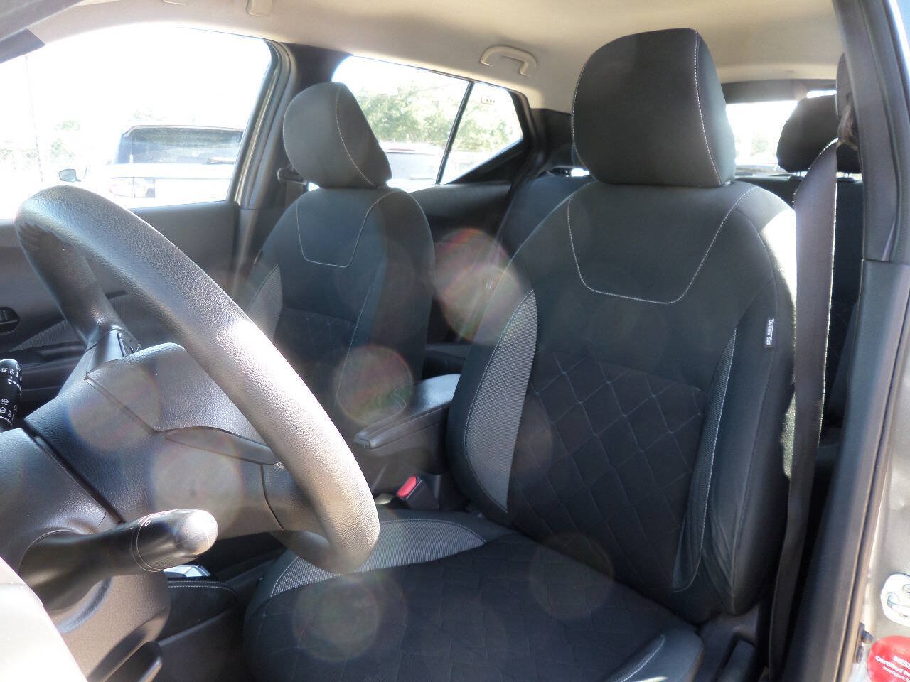 Used 2019 Nissan Kicks S w/ Exterior Electronics Package FWD image 10