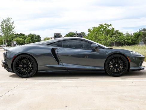 Used 2021 McLaren GT RWD image 7