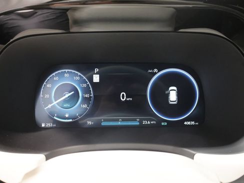 Used 2023 Hyundai Palisade Limited AWD/4WD image 38