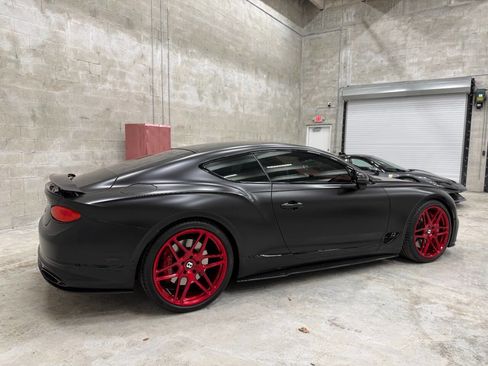 Used 2021 Bentley Continental GT AWD/4WD image 10