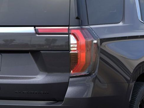 New 2026 GMC Yukon Elevation w/ Elevation Premium Package RWD image 11