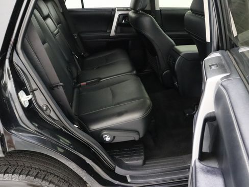 Used 2024 Toyota 4Runner Limited RWD image 37