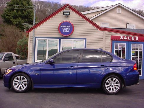 Used 2006 BMW 325xi Sedan AWD/4WD image 9