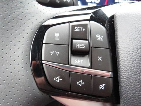 New 2026 Ford Explorer ST-Line image 24