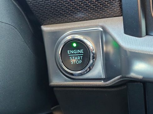 Certified 2023 Ford F150 Raptor w/ Raptor Carbon Fiber Package image 36