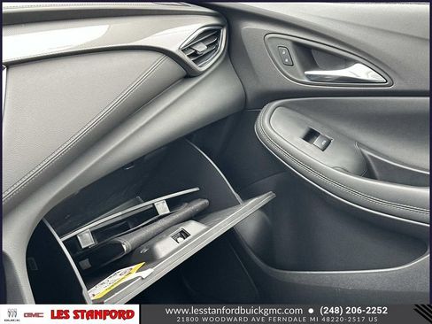 Used 2023 Buick Encore GX Select image 33