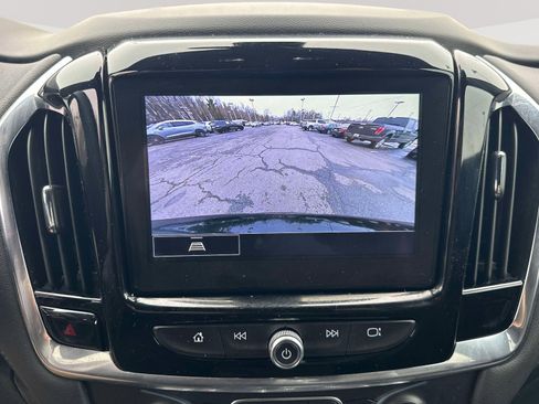 Certified 2023 Chevrolet Traverse LT image 13