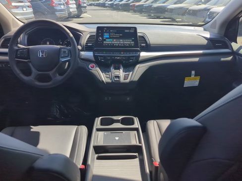 New 2026 Honda Odyssey EX-L image 13