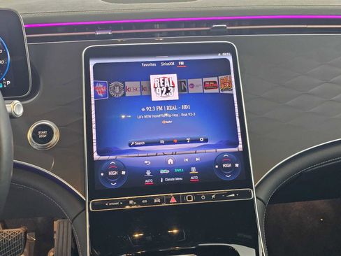 Used 2023 Mercedes-Benz EQS 450+ SUV image 26