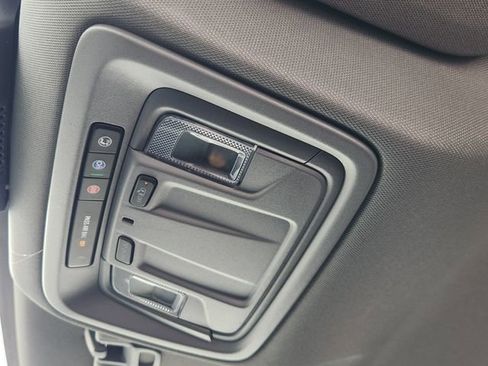 Used 2024 Chevrolet Silverado 1500 Custom image 25