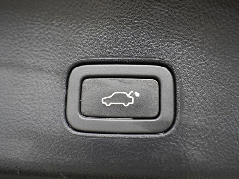 Used 2012 Land Rover Range Rover Sport HSE LUX image 39