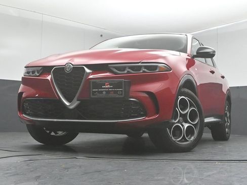 Used 2024 Alfa Romeo Tonale Ti image 37