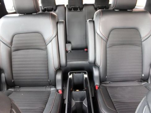 Used 2023 Nissan Pathfinder Rock Creek AWD/4WD image 39