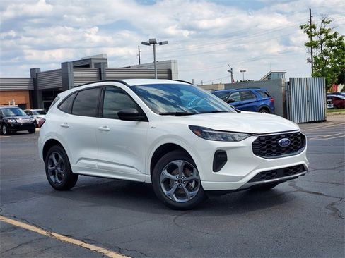 Certified 2024 Ford Escape ST-Line w/ Tech Pack #1 image 2