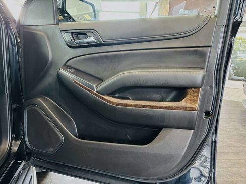 Used 2018 Chevrolet Tahoe 4WD image 37