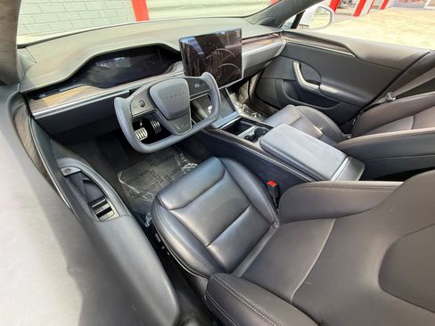 Used 2022 Tesla Model S AWD/4WD image 21
