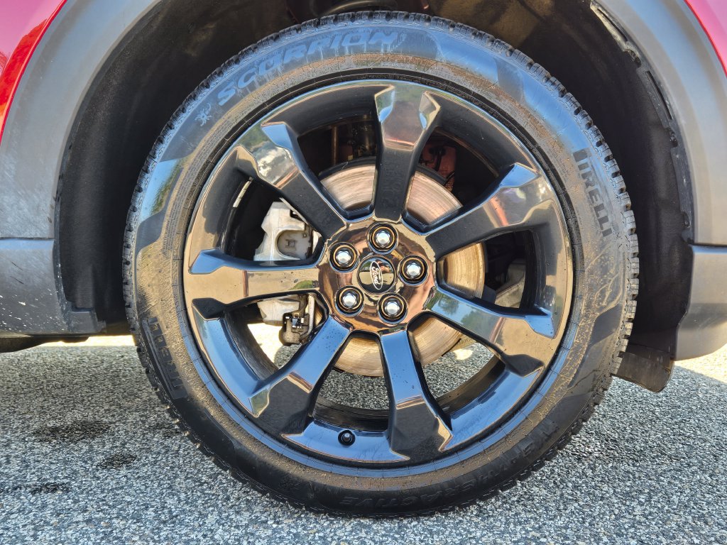 Used 2023 Ford Explorer ST-Line w/ Class IV Trailer Tow Package AWD/4WD image 11