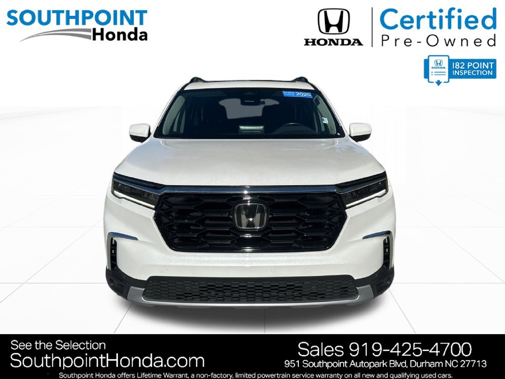 Certified 2025 Honda Pilot Touring image 2