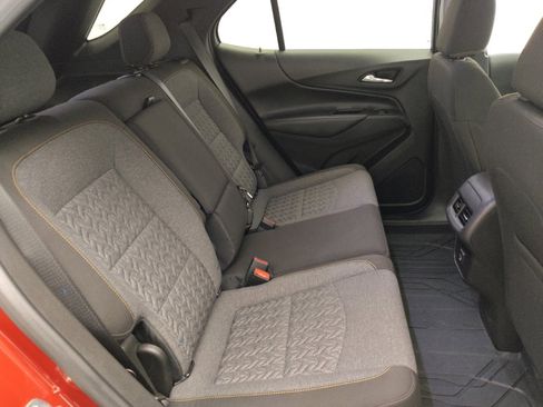 Used 2024 Chevrolet Equinox LT w/ LPO, Floor Liner Package FWD image 19