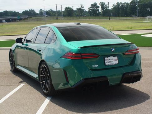 Used 2025 BMW M5 w/ Carbon Package AWD/4WD image 17