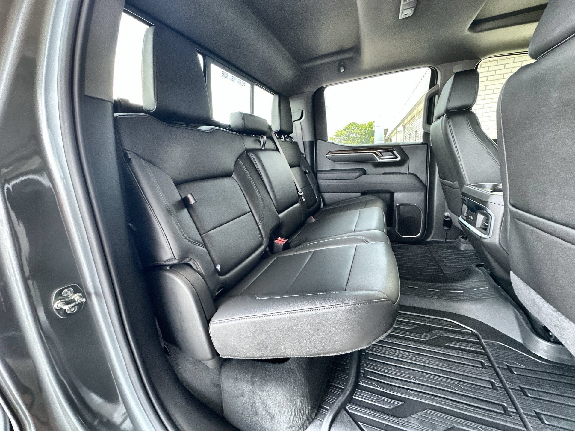 Used 2026 GMC Sierra 1500 Elevation w/ Elevation Premium Package AWD/4WD image 27