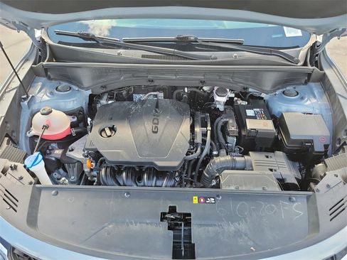 Used 2023 Kia Sorento LX image 27