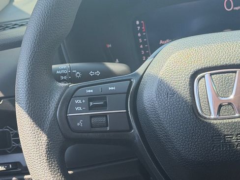 Used 2024 Honda Accord EX image 21