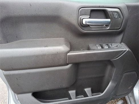 Used 2025 Chevrolet Silverado 1500 Custom Trail Boss image 8