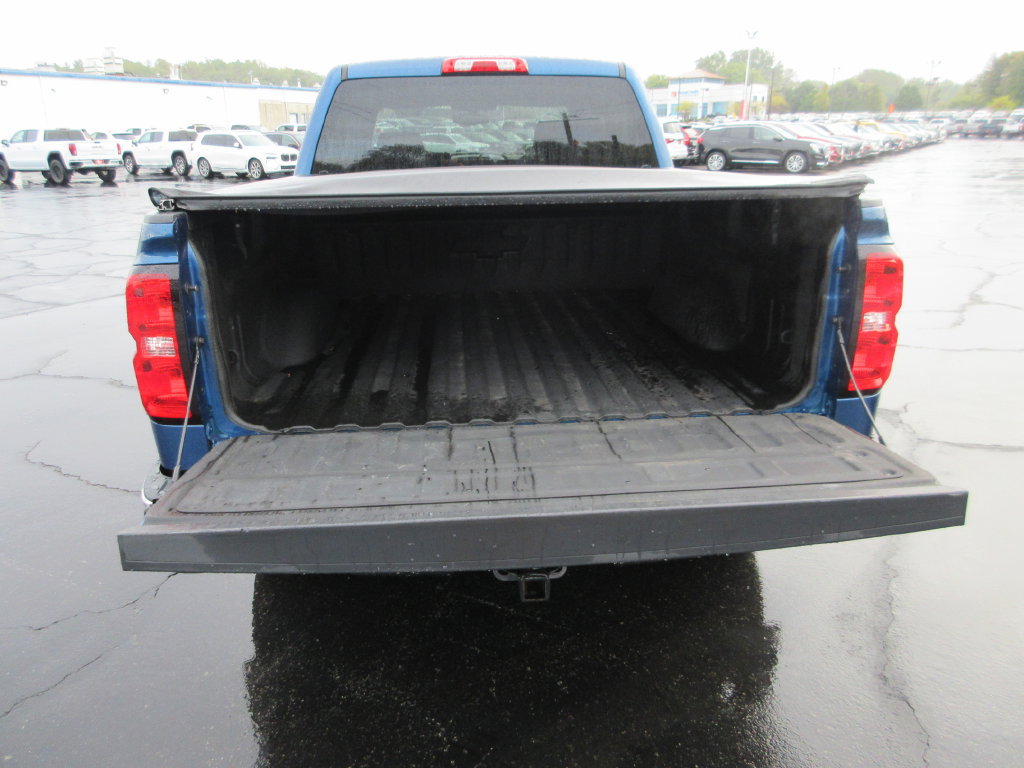 Certified 2018 Chevrolet Silverado 1500 LT w/ All Star Edition AWD/4WD image 9