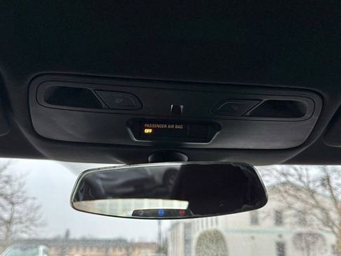 Used 2016 Chevrolet Camaro LT image 28