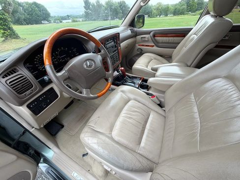 Used 2001 Lexus LX 470 4WD image 47