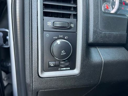 Used 2021 RAM 1500 Tradesman w/ Chrome Appearance Package AWD/4WD image 23