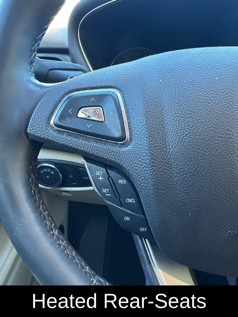 Used 2018 Lincoln MKC Select w/ Select Plus Package AWD/4WD image 17