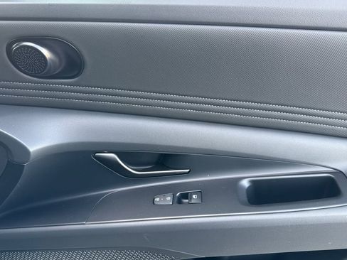 New 2026 Hyundai Elantra SEL Sport Premium FWD image 18