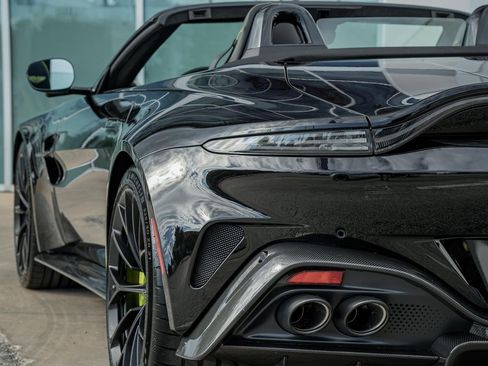 New 2026 Aston Martin V8 Vantage Roadster image 13